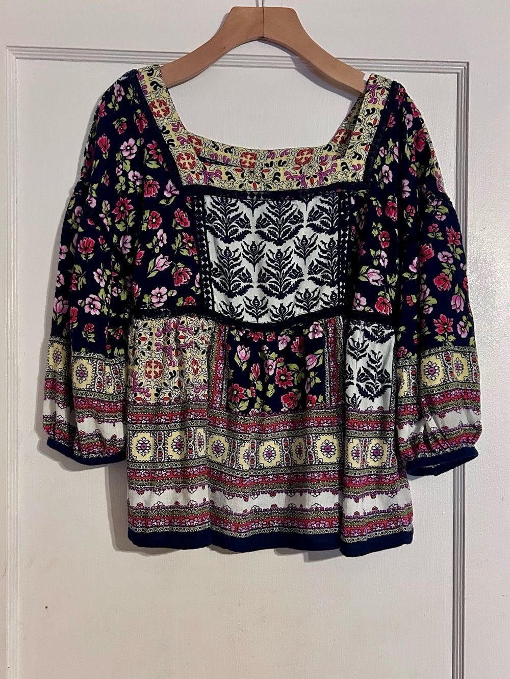 Bila Floral Boho Square Neck Multi Color Blouse Size Small Peasant Lace GUC